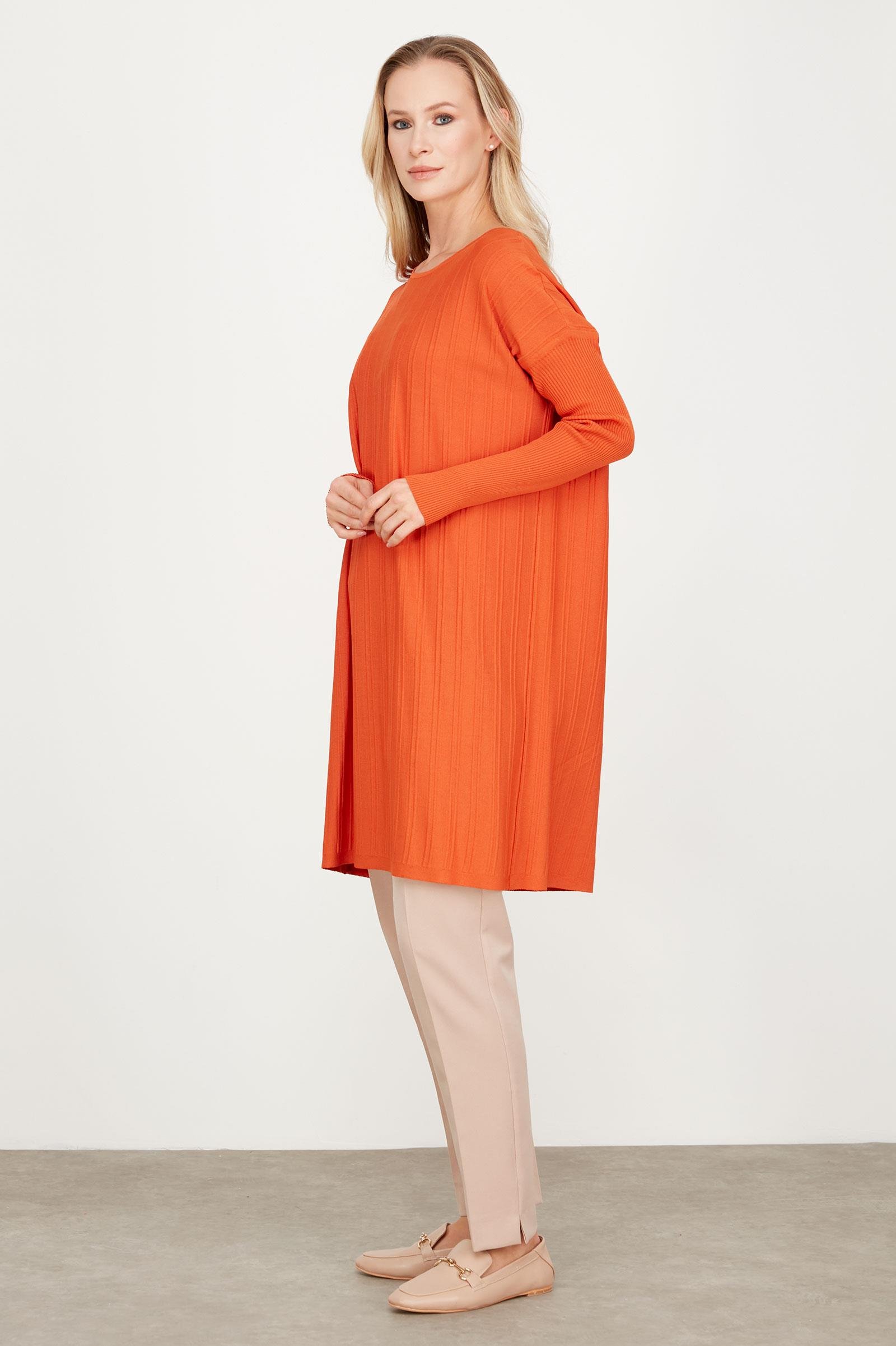 T KALIP ÇİZGİ DETAYLI BASİC RAYON TUNİK KİREMİT