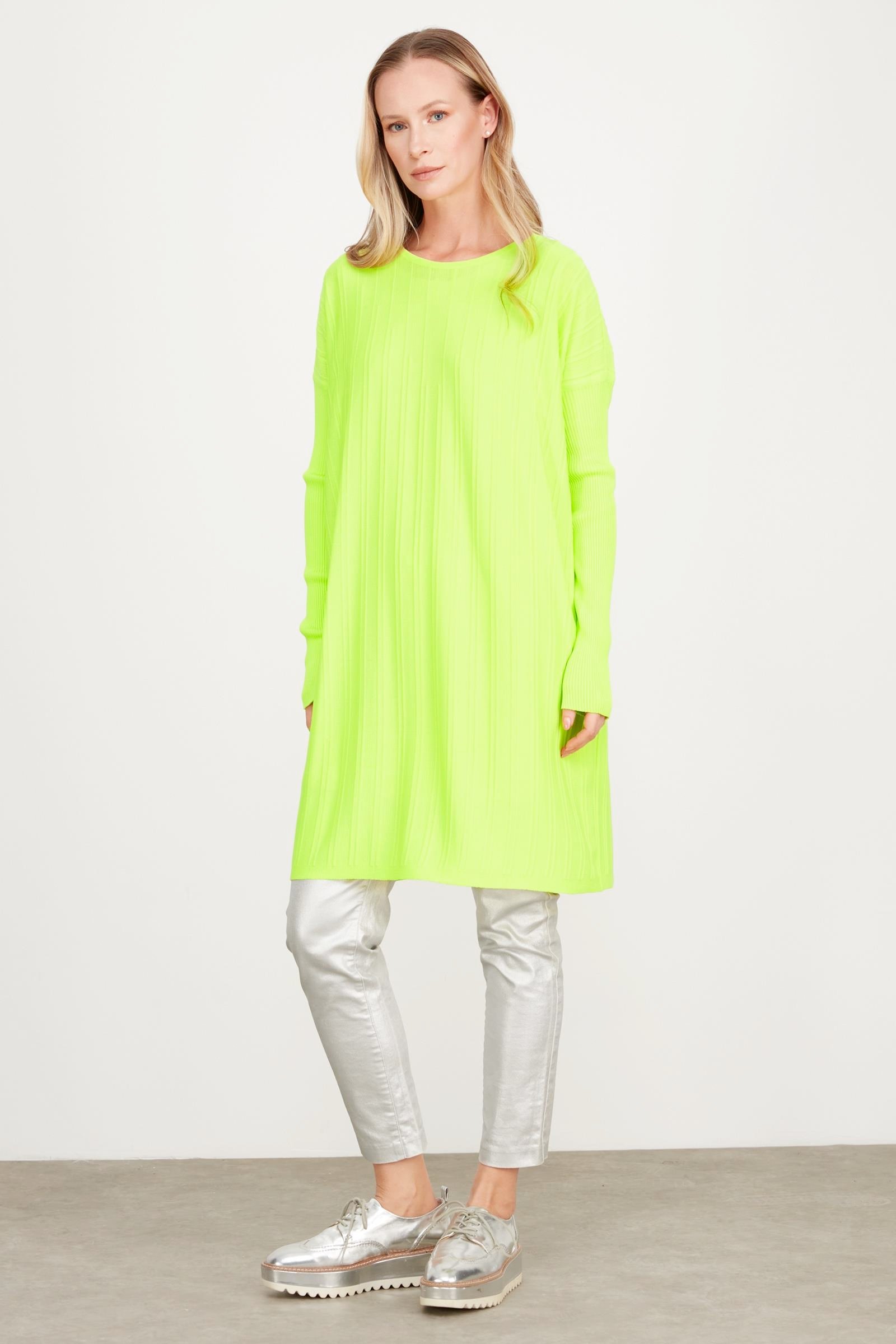 T KALIP ÇİZGİ DETAYLI BASİC RAYON TUNİK NEON