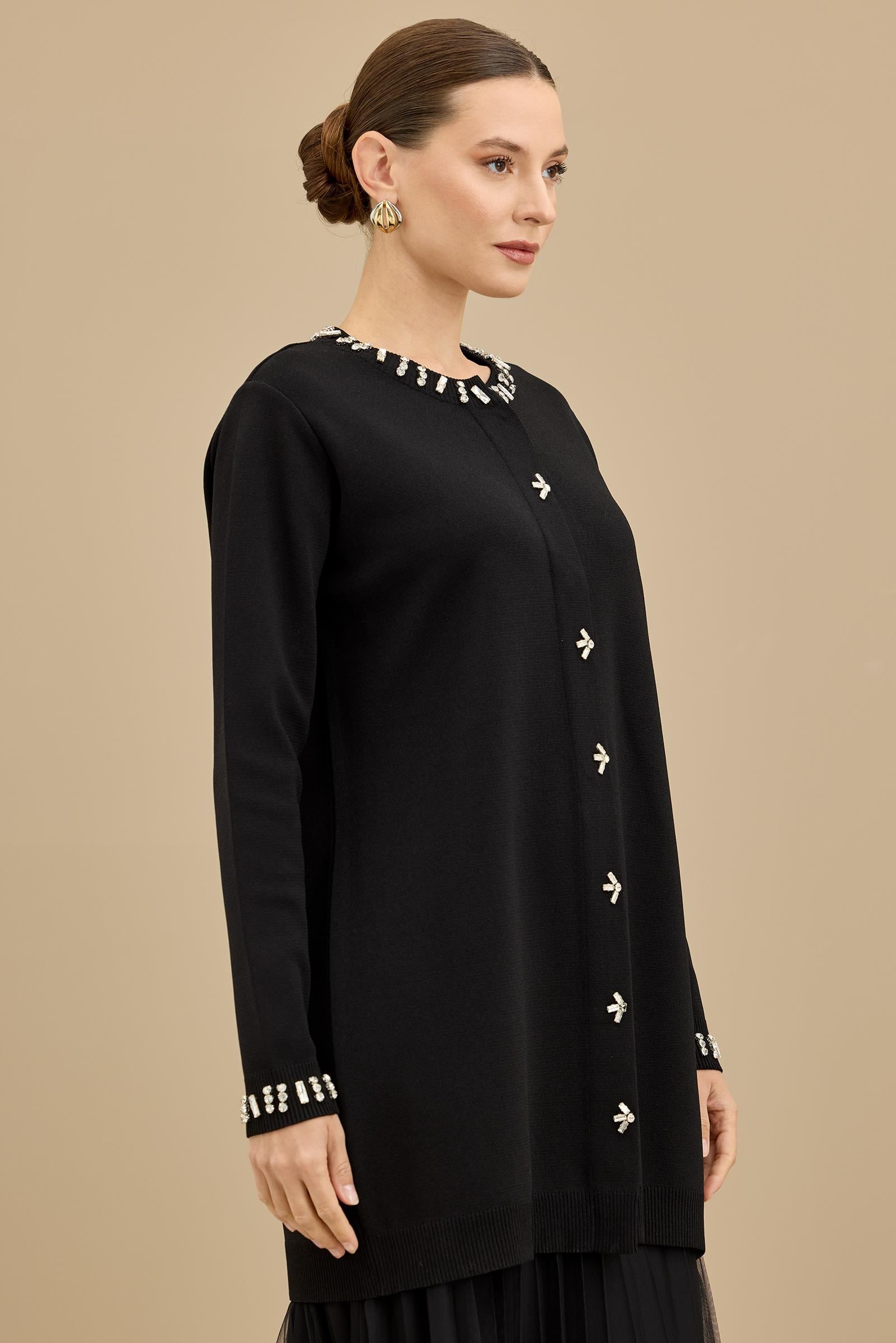 Yakası Ve Önü Taşlı Rayon Ceket SİYAH
