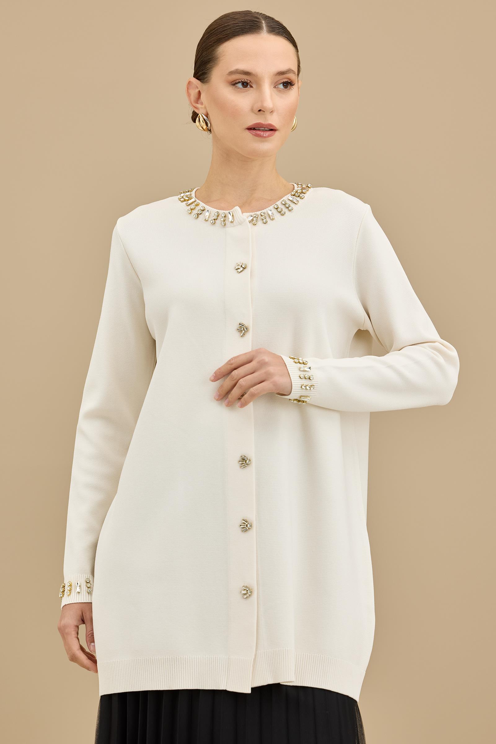 Yakası Ve Önü Taşlı Rayon Ceket VANİLYA