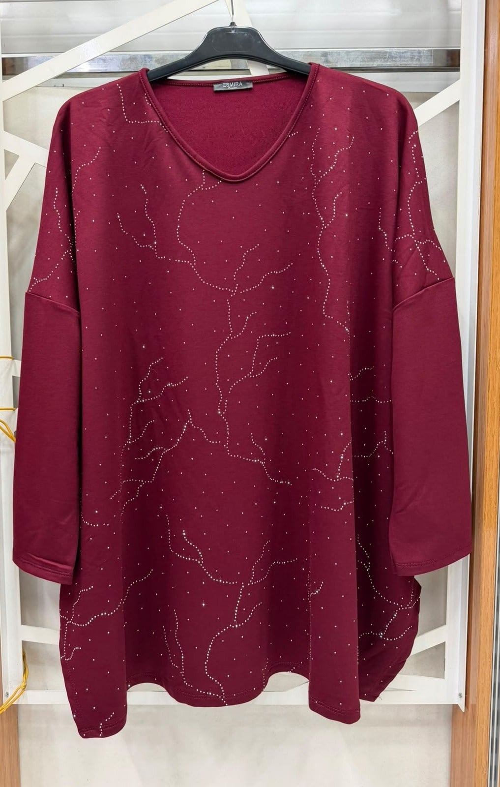 Komple taş detaylı bordo bluz 