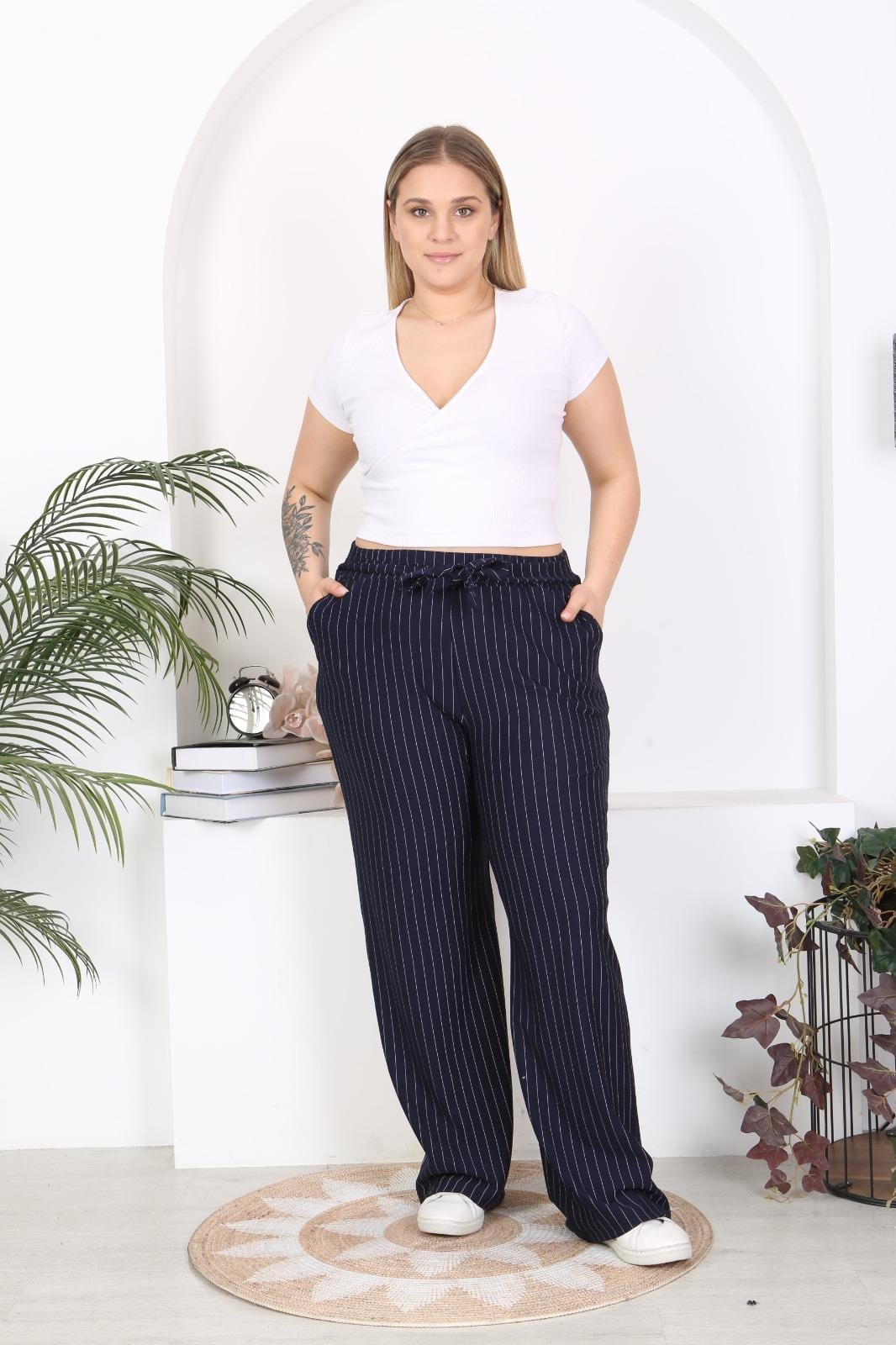 Lacivert çizgili salaş model pantolon