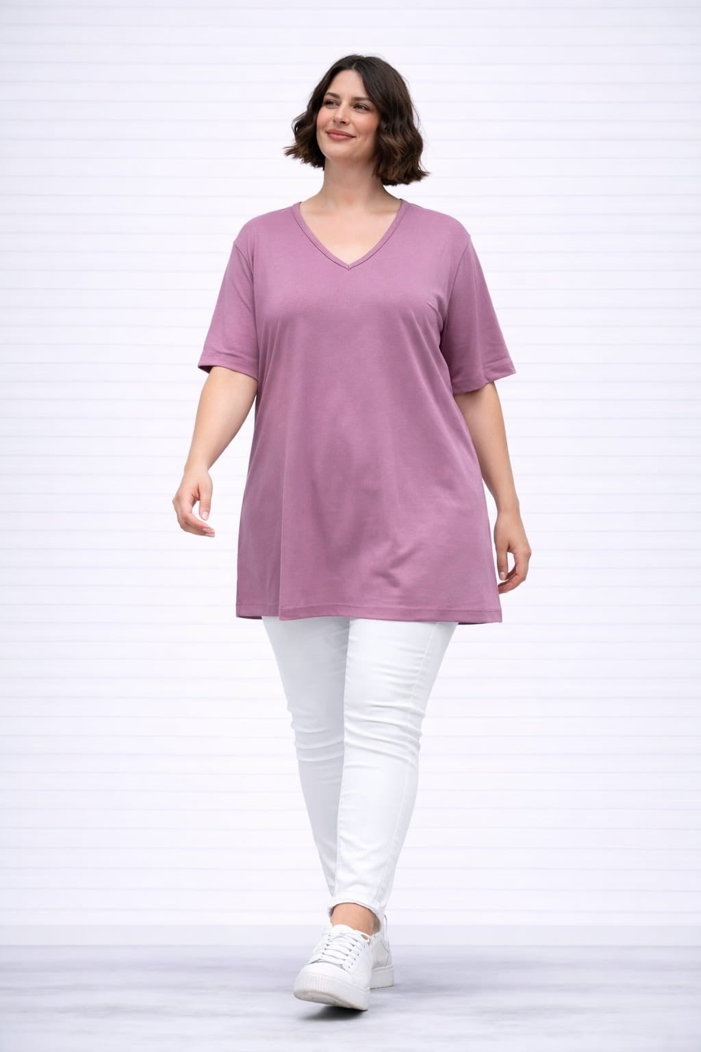 Pembe v yaka tişört 