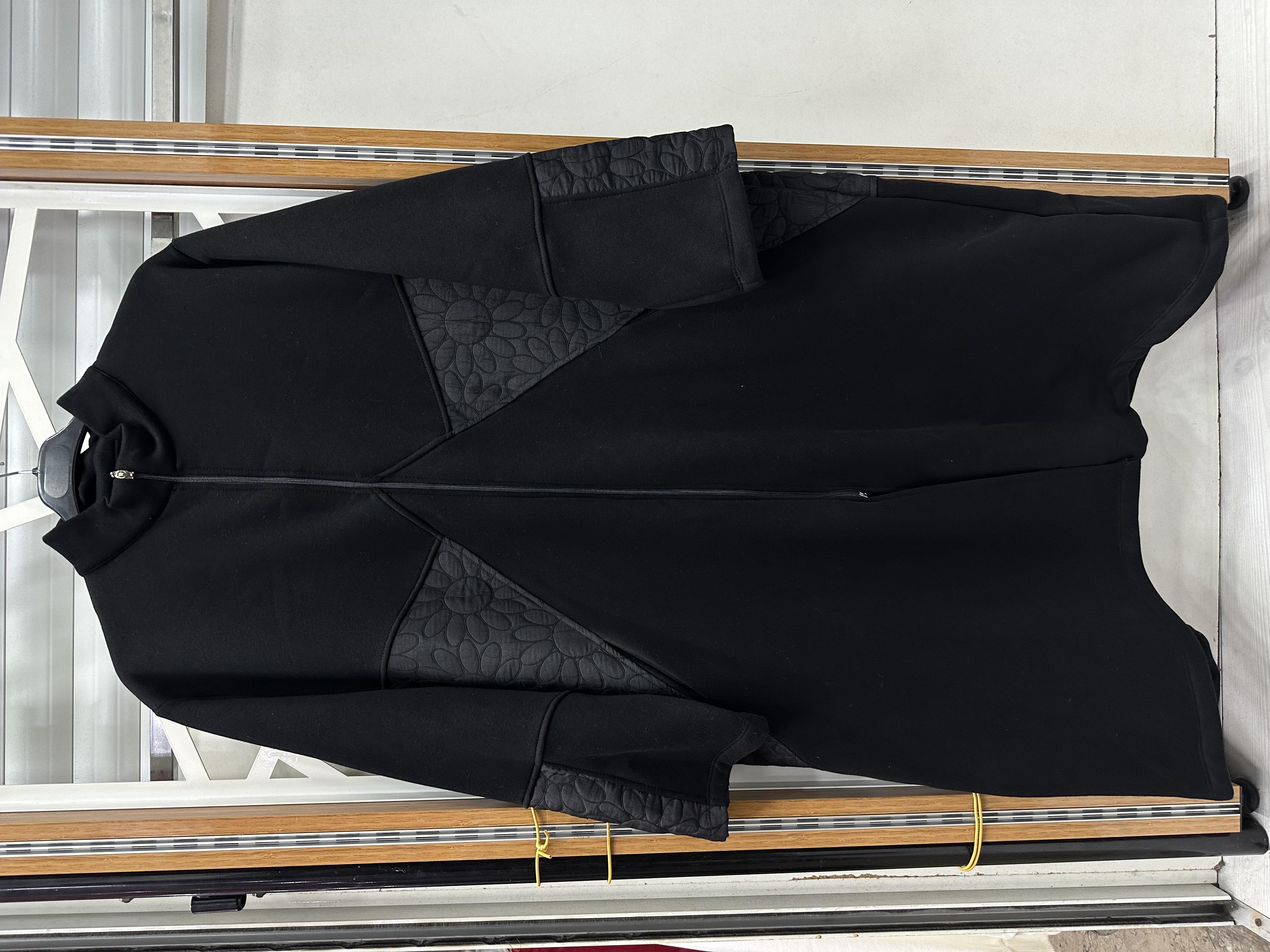 Fermuarlı 3 iplik kumaş ve kapitoneli kap 