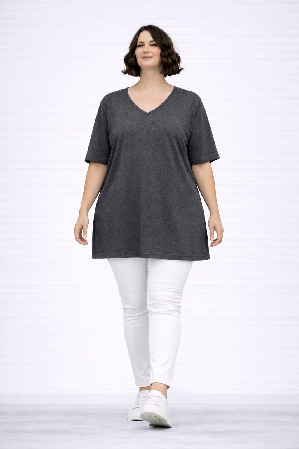 Füme v yaka tişört 