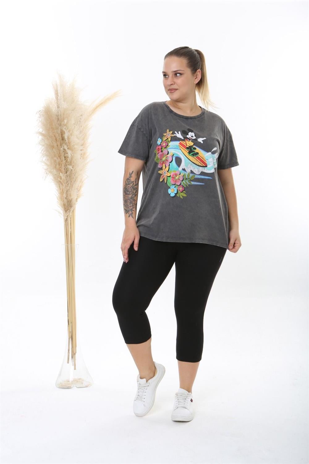 Mickey baskılı tişört 