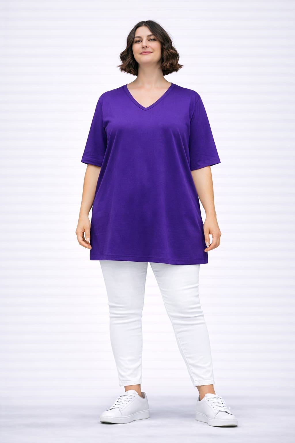 Mor v yaka tişört 