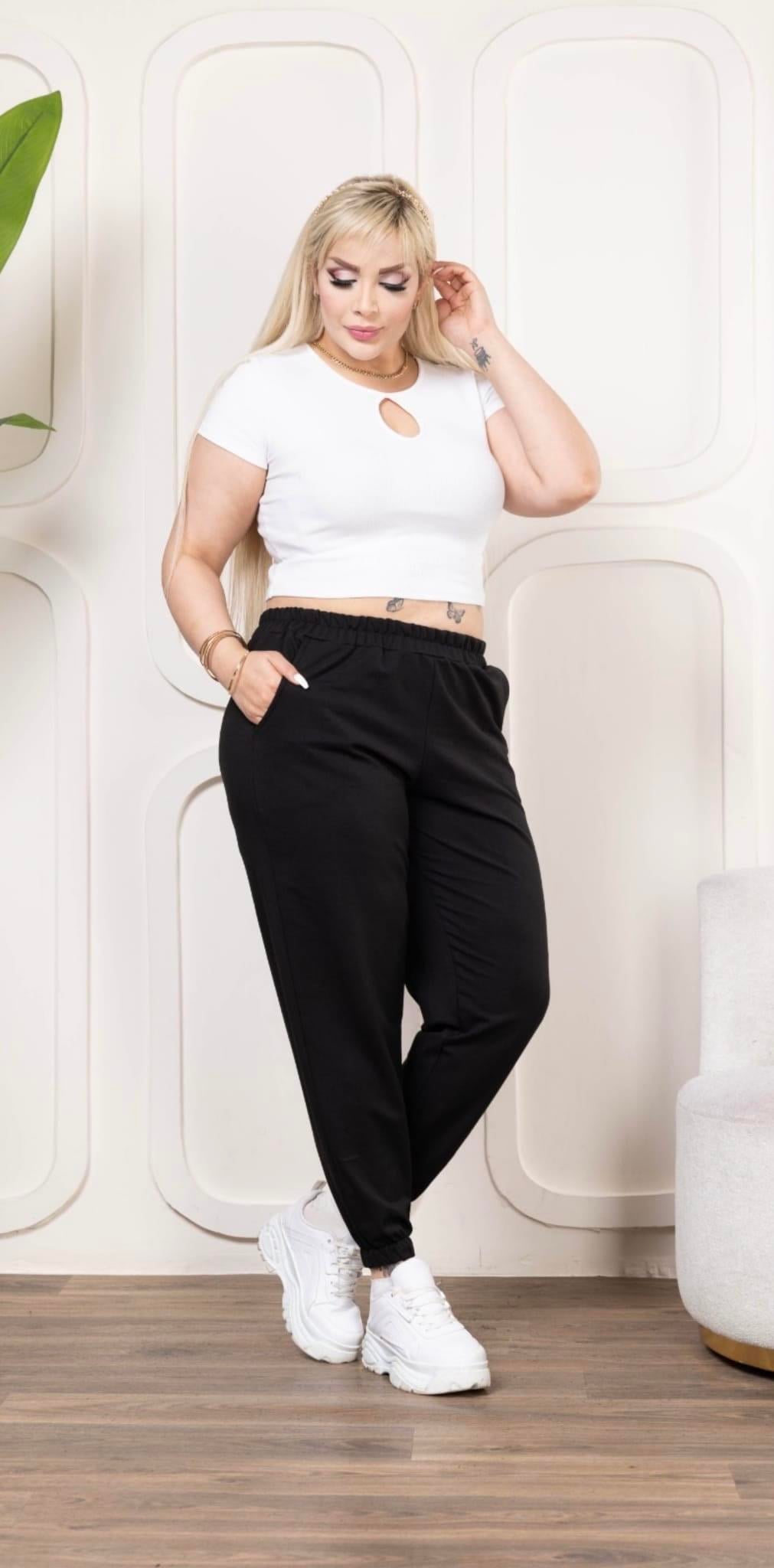 Paçası lastikli eşofman altı 