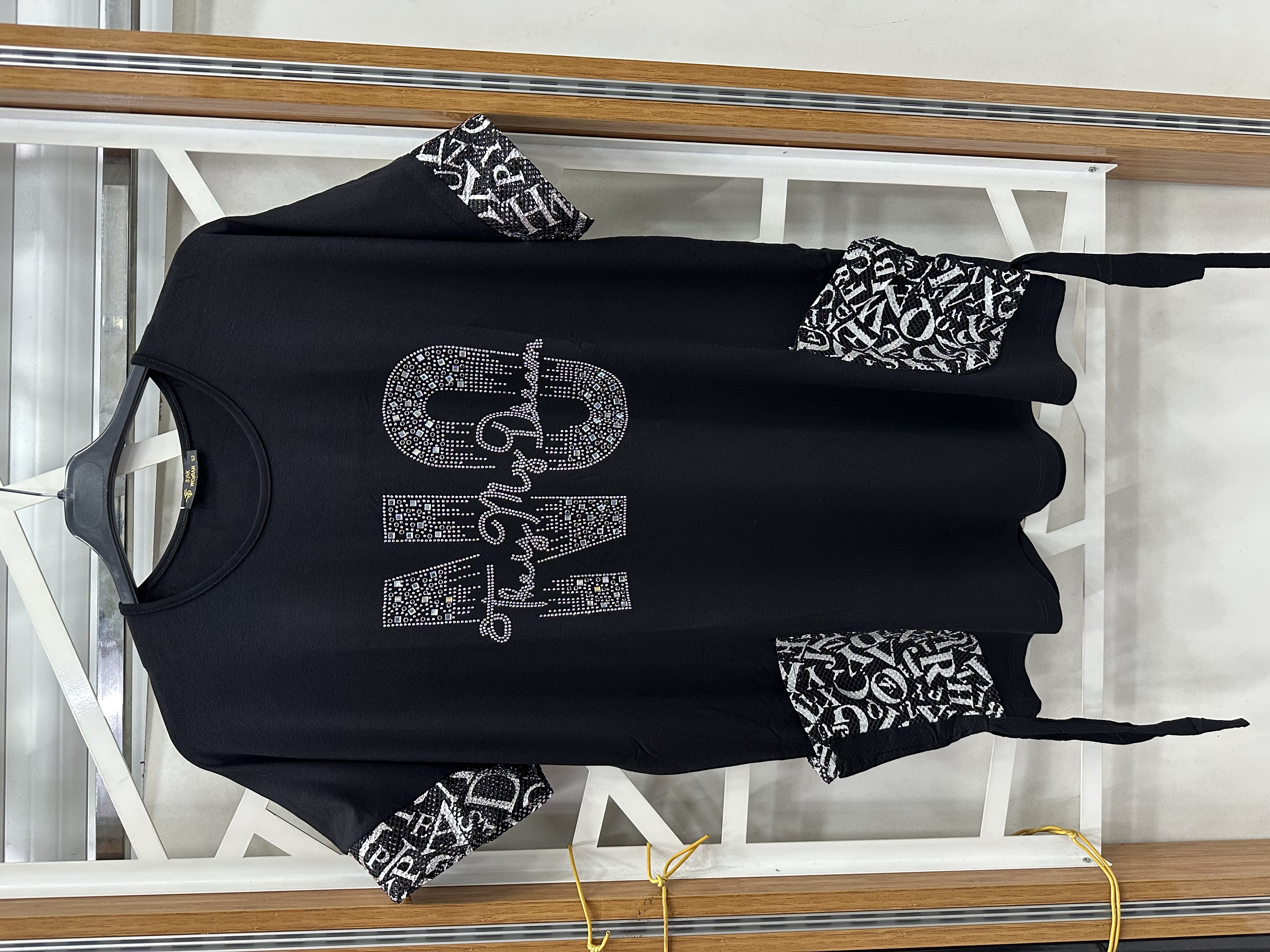 Taş , cep detaylı bluz 