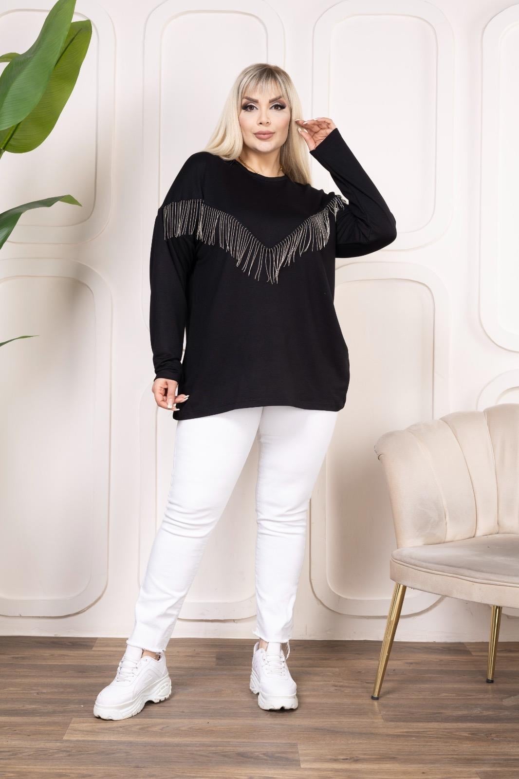 Taş püskül detaylı bluz 