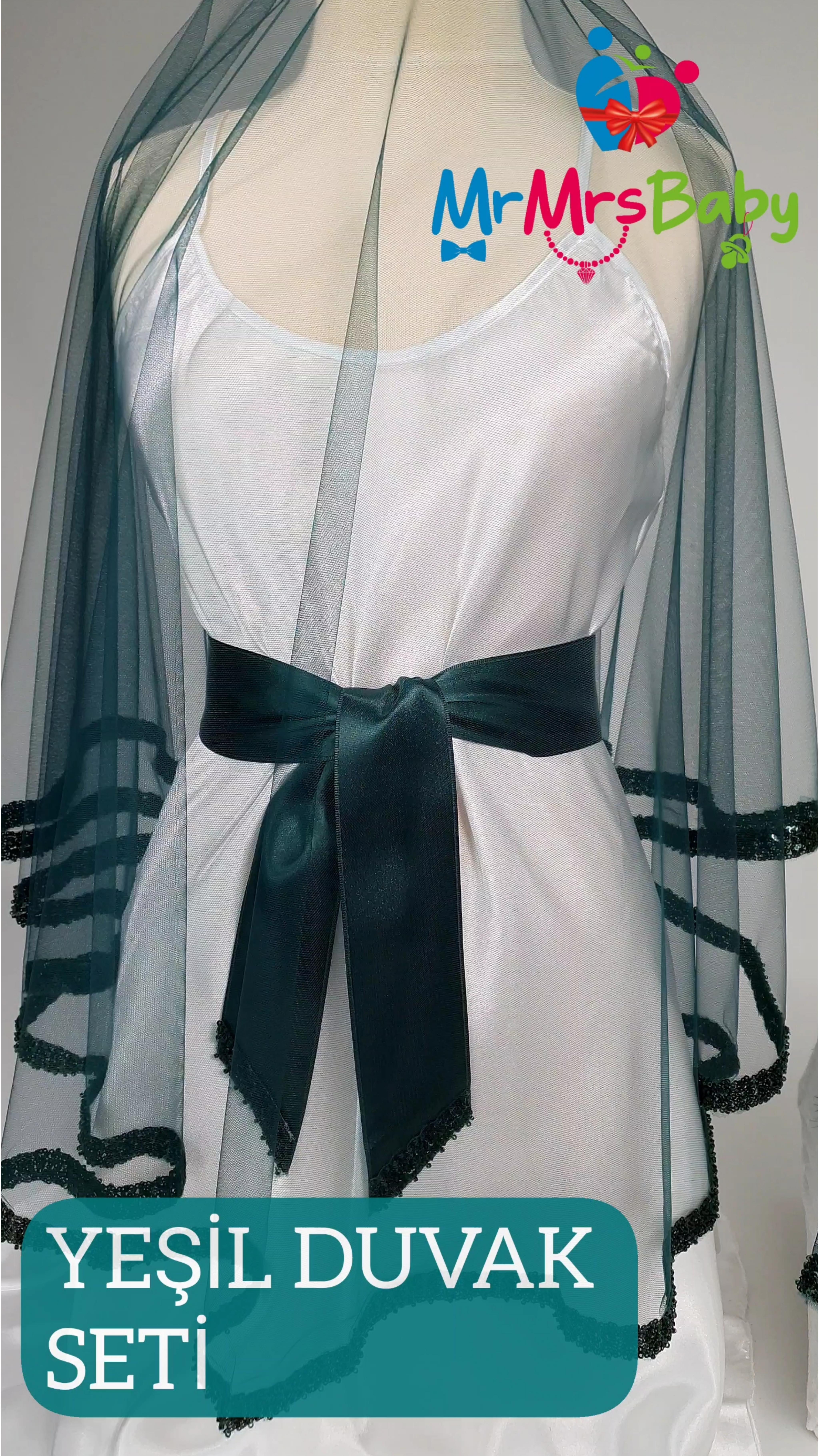 Yeşil Zarif İşlemeli Duvak Seti