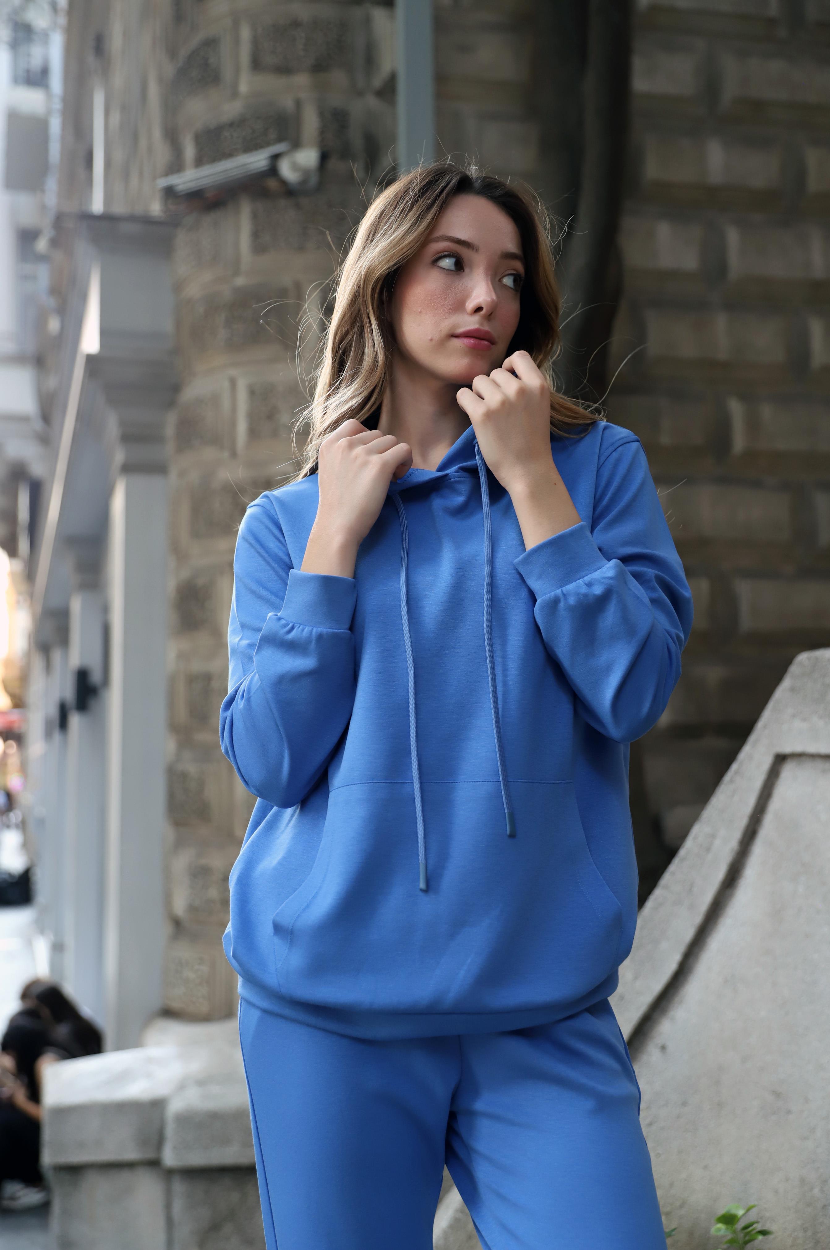 Kadın Kapüşonlu Mavi Sweatshirt Ve Eşofman Takımı Scuba Kumaşı