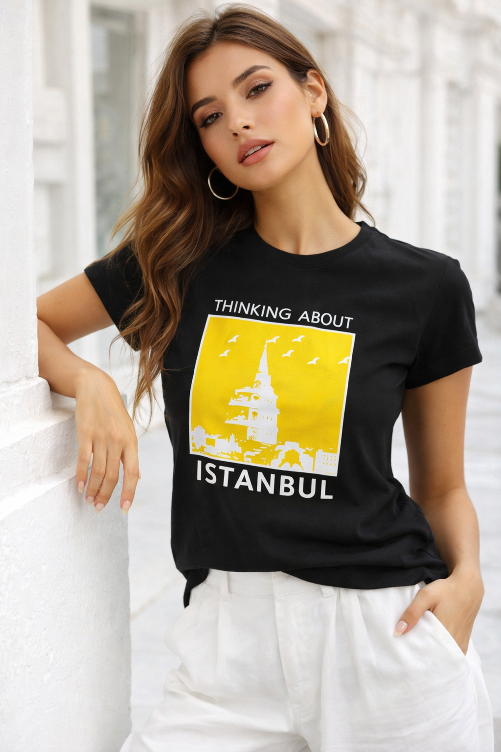Kadın Siyah %100 Pamuk İstanbul Baskılı Kısa Kollu Tişört