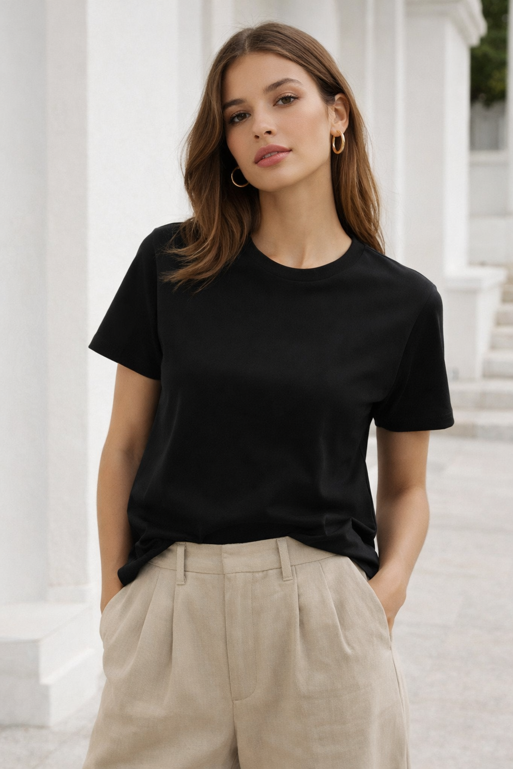 Kadın Siyah Yumuşak Dokulu İnterlock Bisiklet Yaka Basic T-Shirt