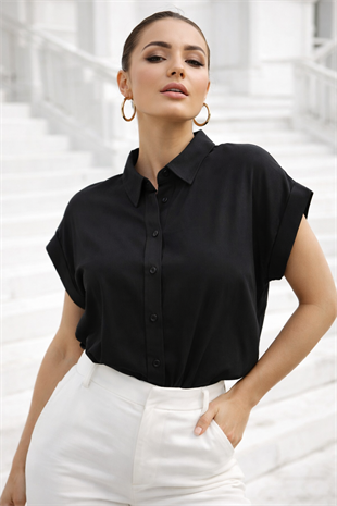 Kadın Siyah Oversize Kısa Kollu Gömlek