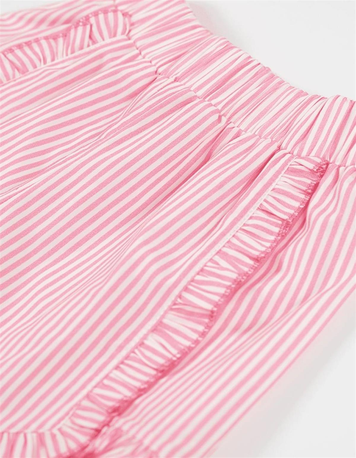 Çizgili Fırfırlı Şort