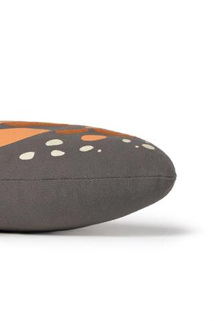 Lorena Canals Yastık, Butterfly