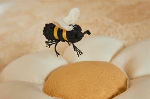 Yastık, Little Daisy