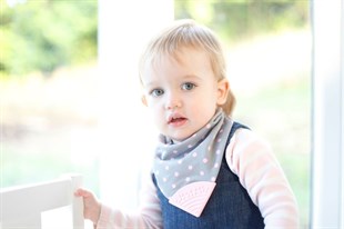 CHEEKY CHOMPERS Önlük-Polka Dot Pink Neckerchew