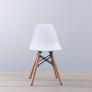 Iskandinav Beyaz Sandalye