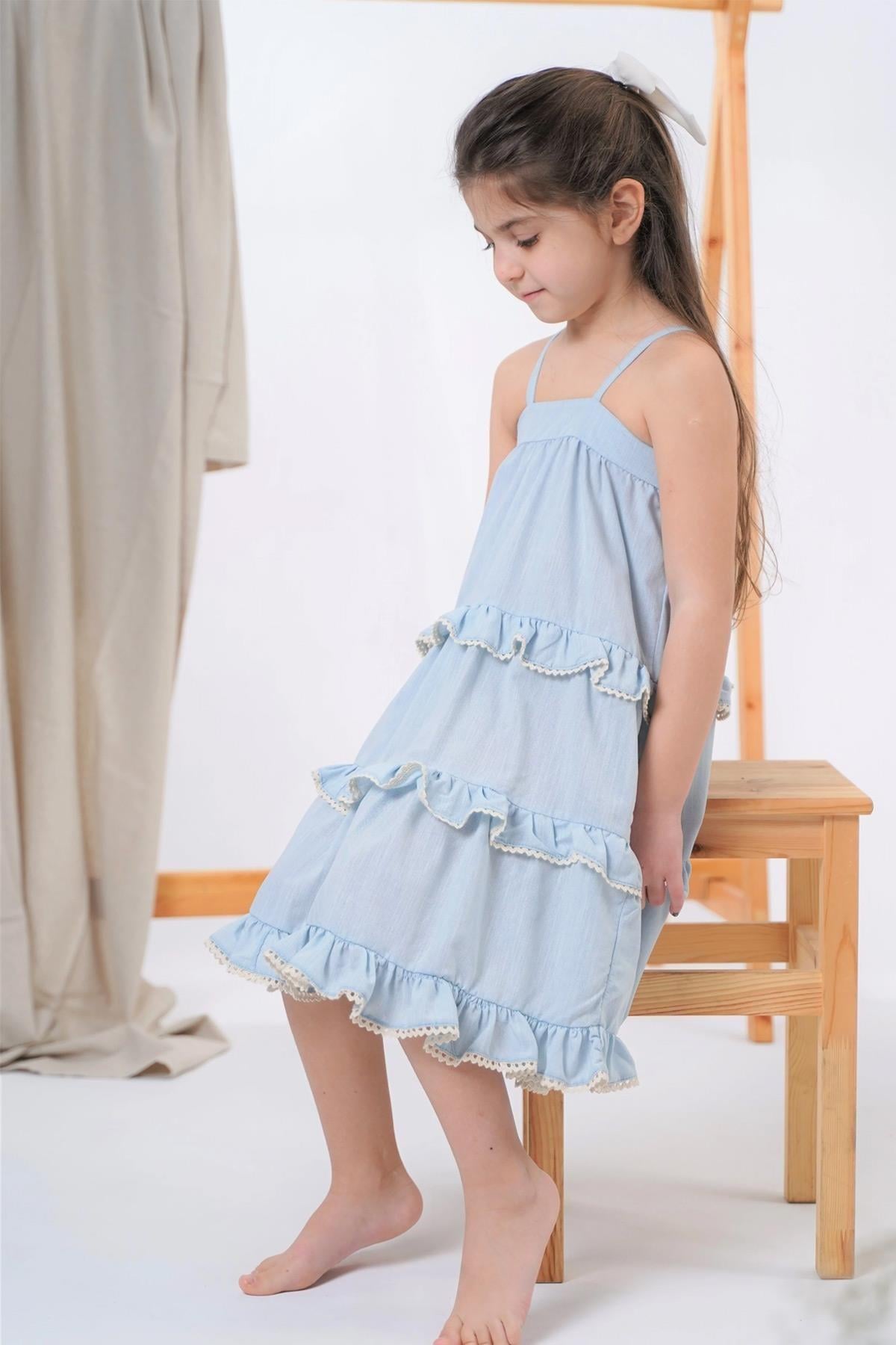 Fırfırlı Açık Mavi Askılı Elbise