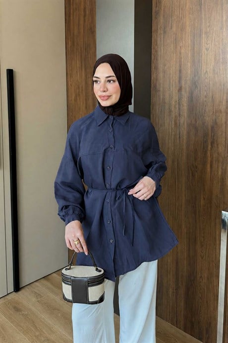 İnce Çizgili Önü Çima Detay Gömlek Lacivert