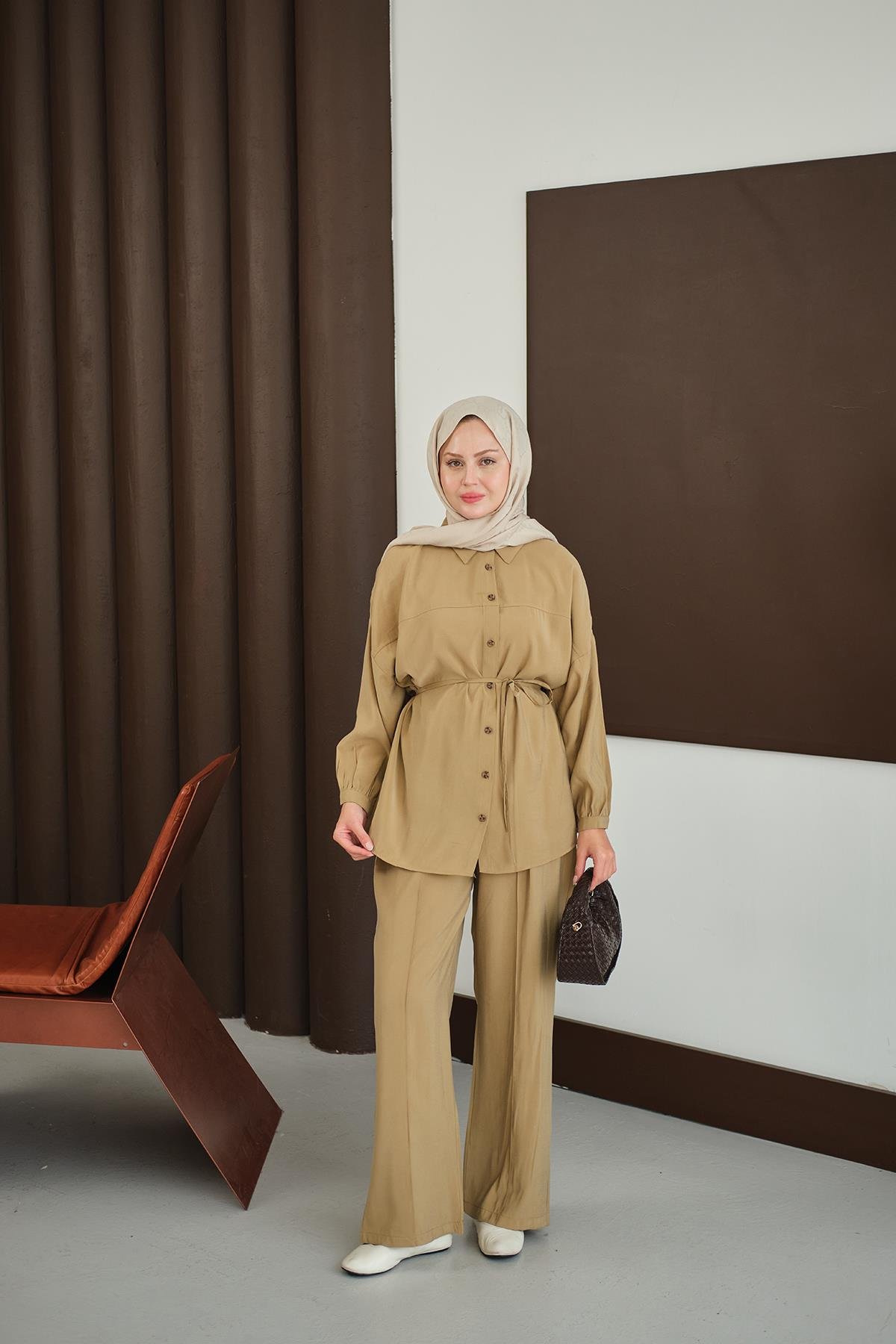 Bel Bağlamalı İkili Takım Hardal