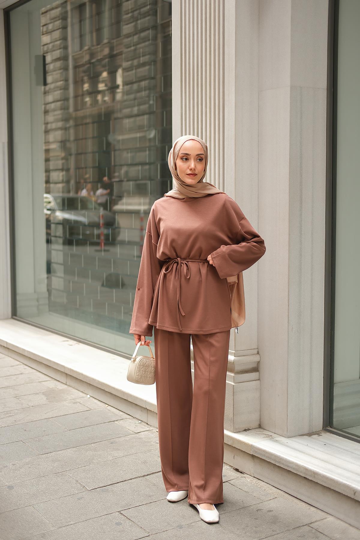 Bel Bağlamalı İkili Takım Kahverengi