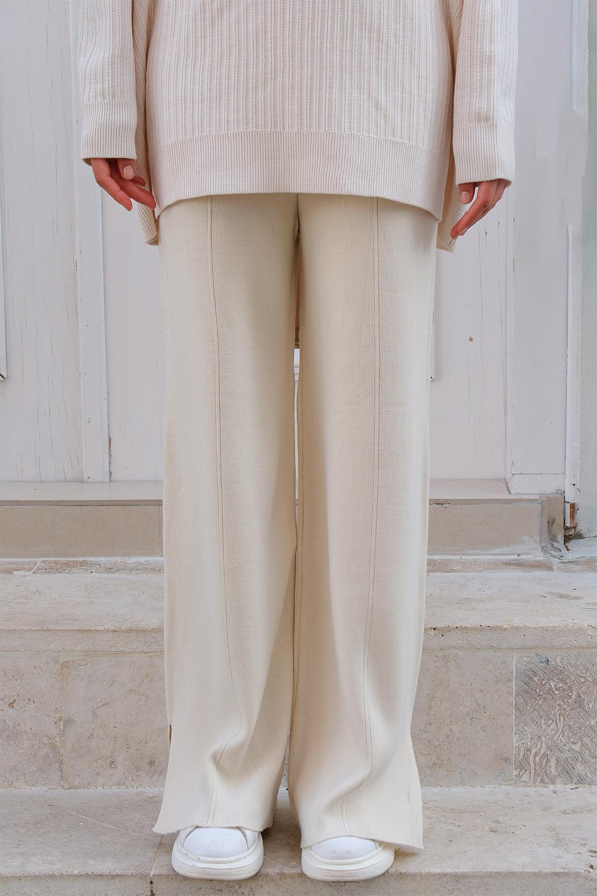 Bel Lastikli Bol Paça Triko Pantolon Krem