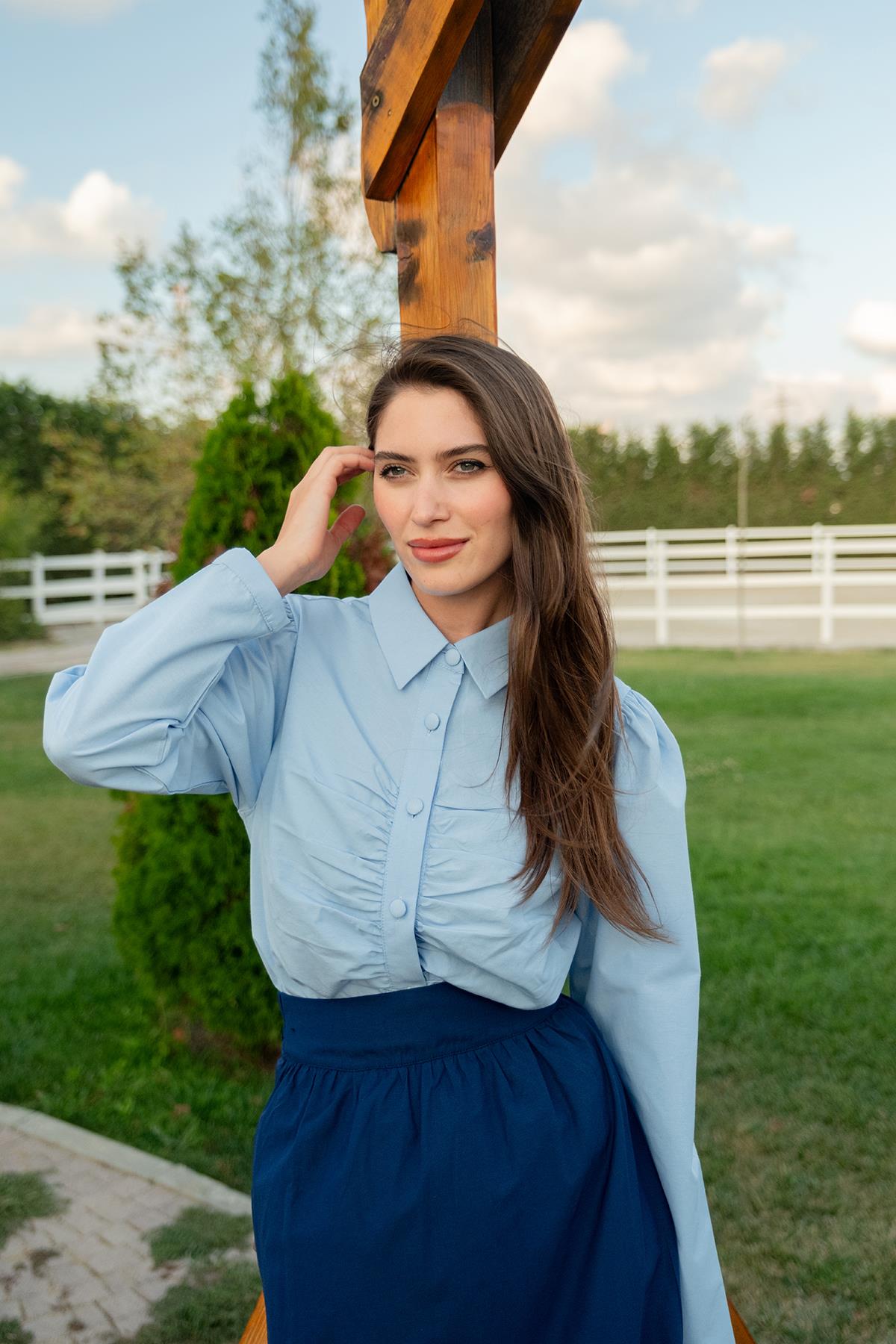 Büzgü Detay Poplin Gömlek Mavi