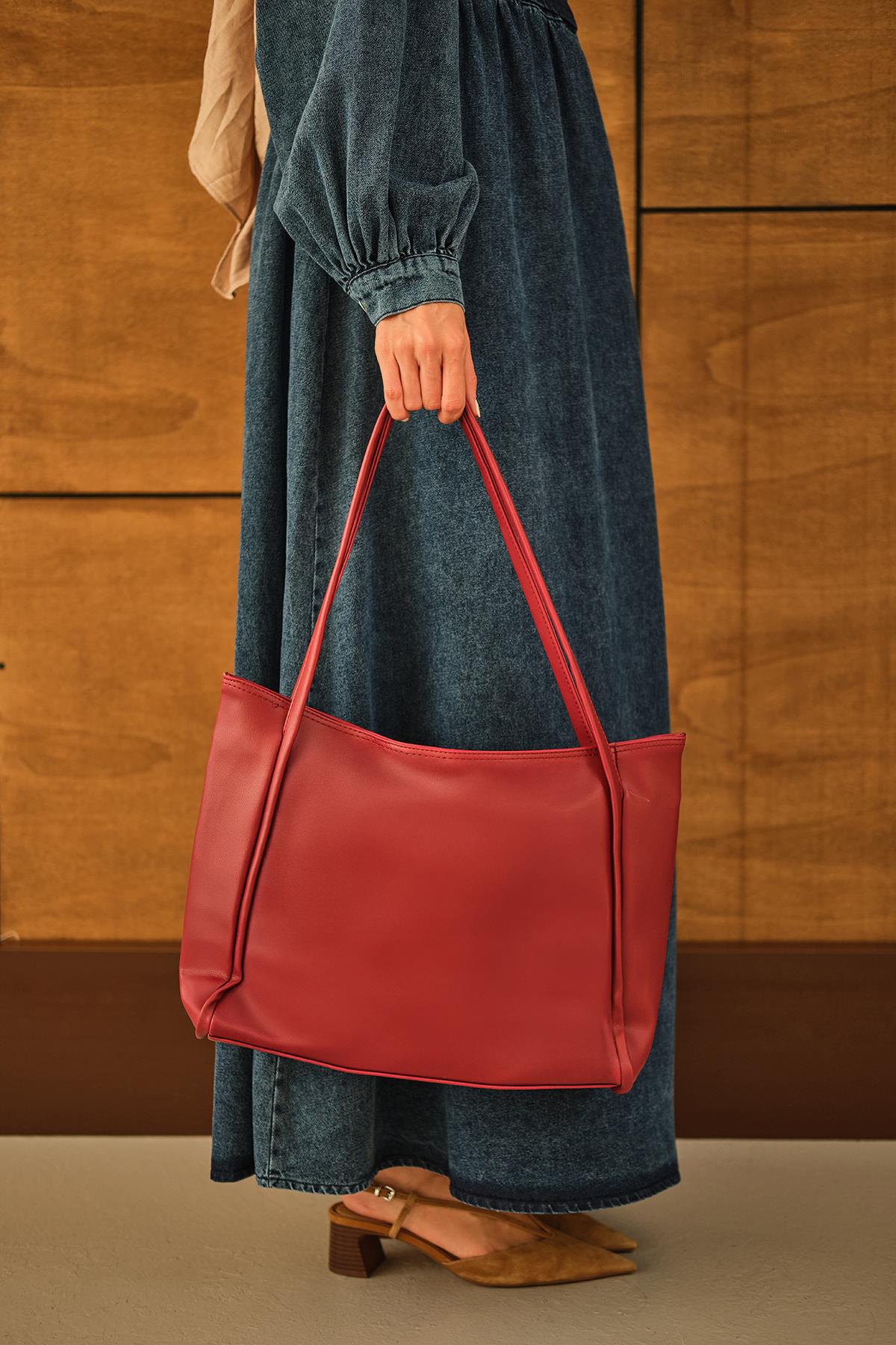 Deri Görünümlü Çanta Kırmızı