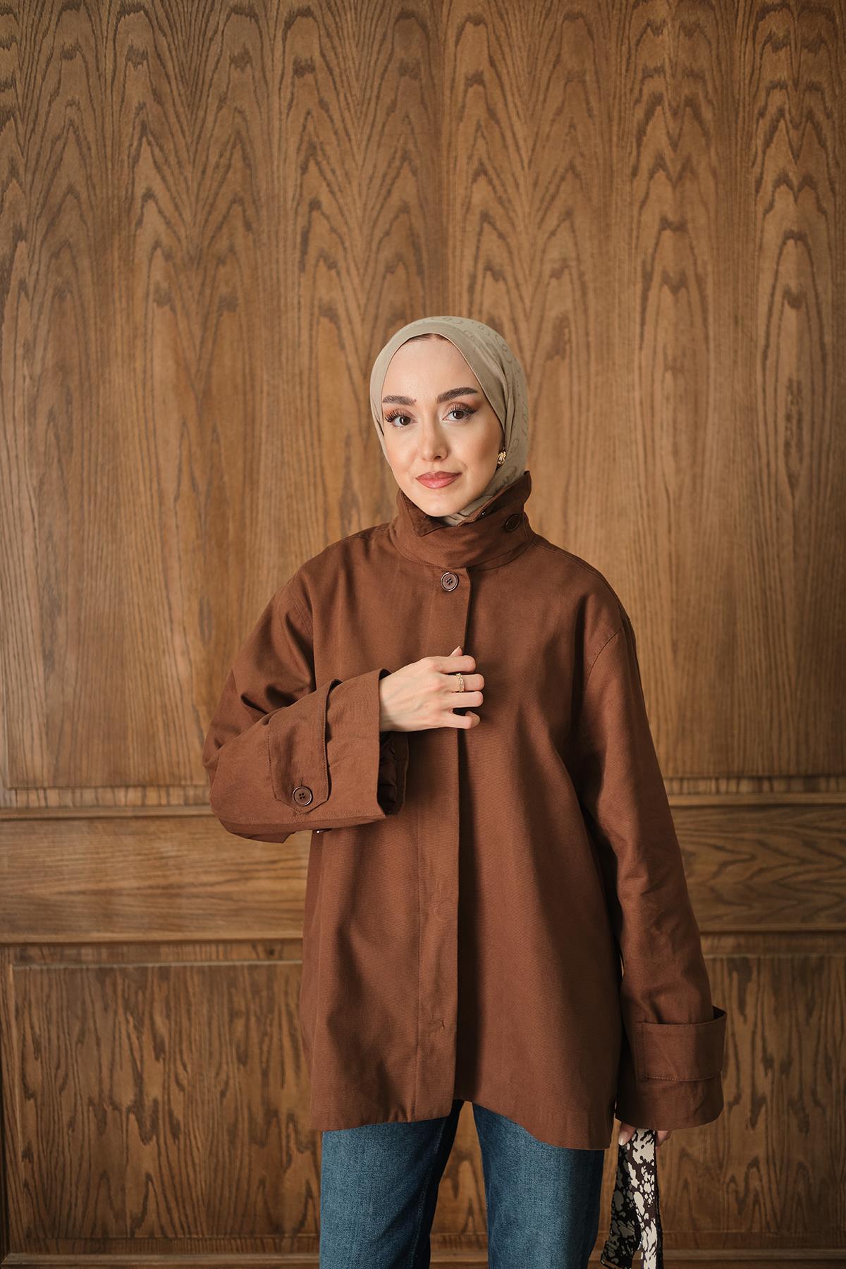 Dik Yaka Gabardin Ceket Kahverengi