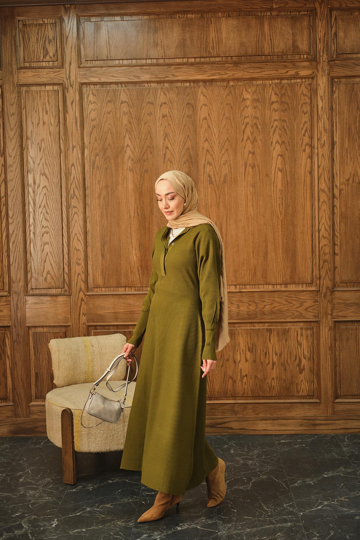 Gizli Düğme Detaylı Elbise Yağ Yeşil
