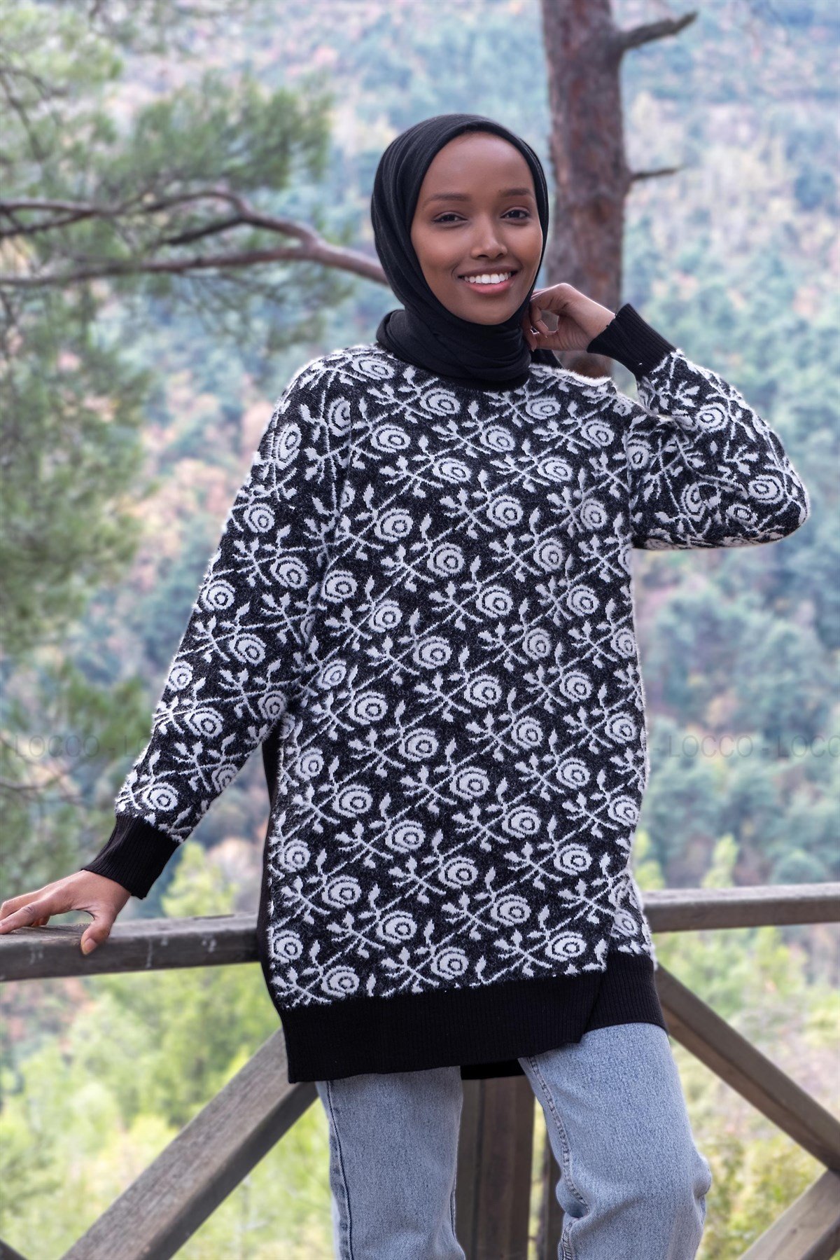 Uygun Fiyatlı GUL DESEN TRIKO TUNIK SIYAH | Loccomoda.com 