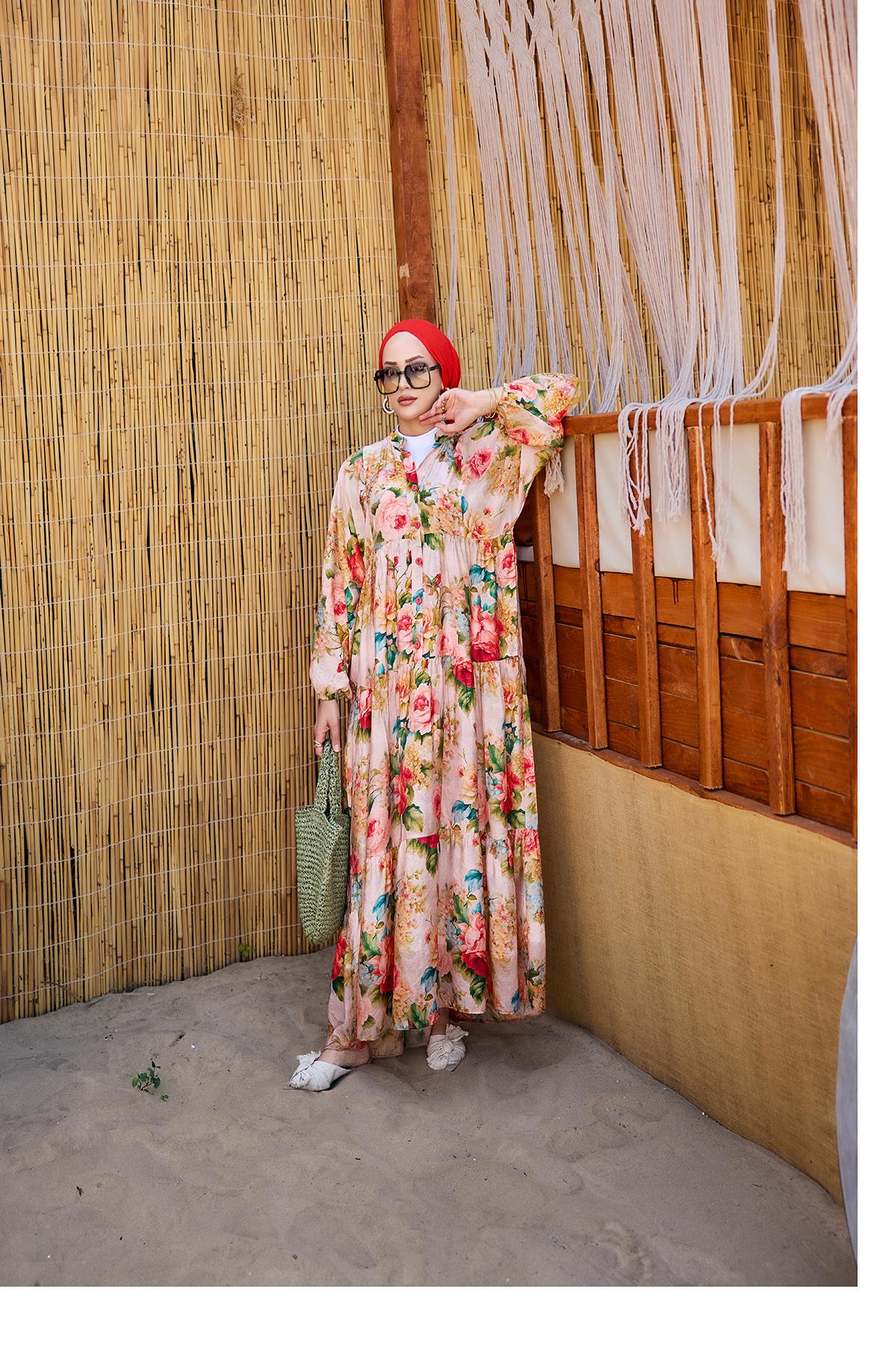 Gül Desenli Elbise Nar Çiçeği