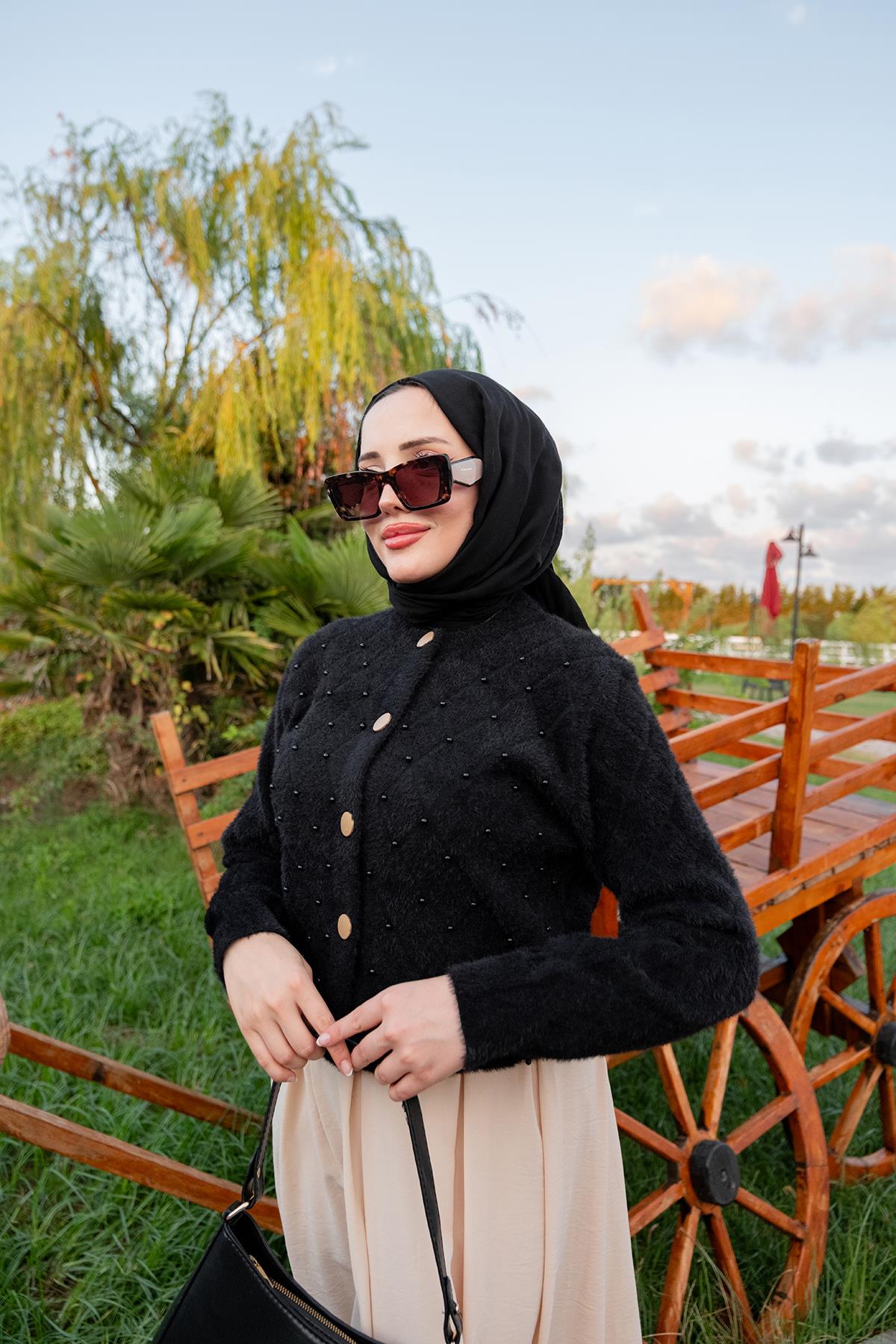 İnci Detay Triko Ceket Siyah