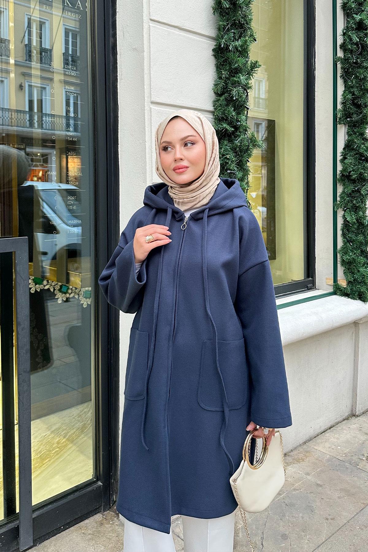 Kapüşonlu Fermuarlı Ara Boy Kaşe Mavi