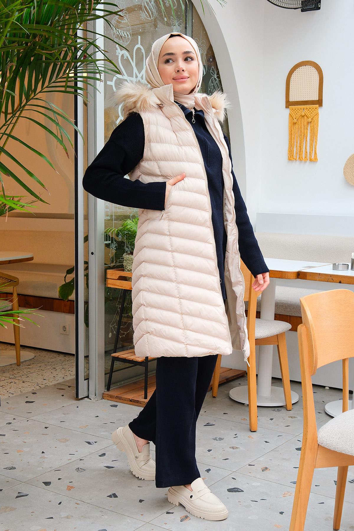 Kapüşonu Çıkarılabilir Cepli Şişme Yelek  Bej