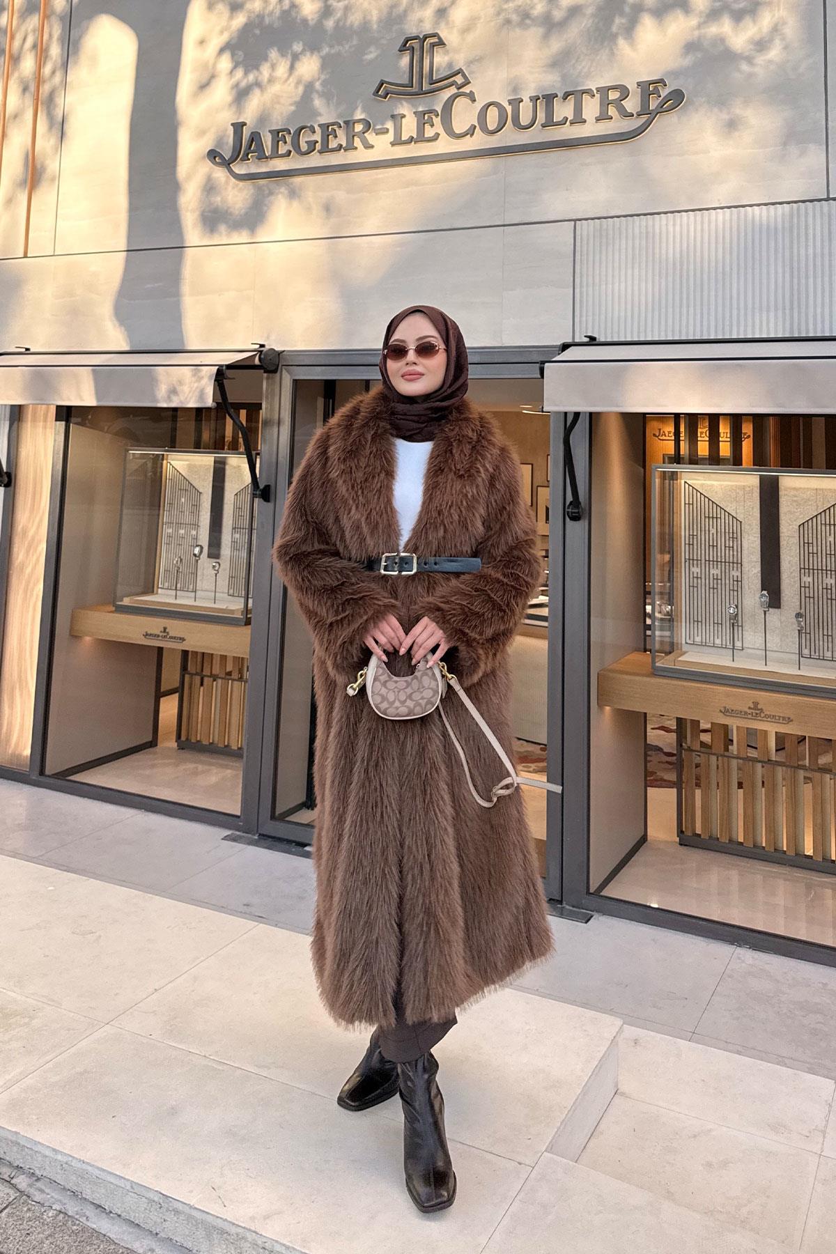 Kemer Detay Kürk Kaban Kahverengi