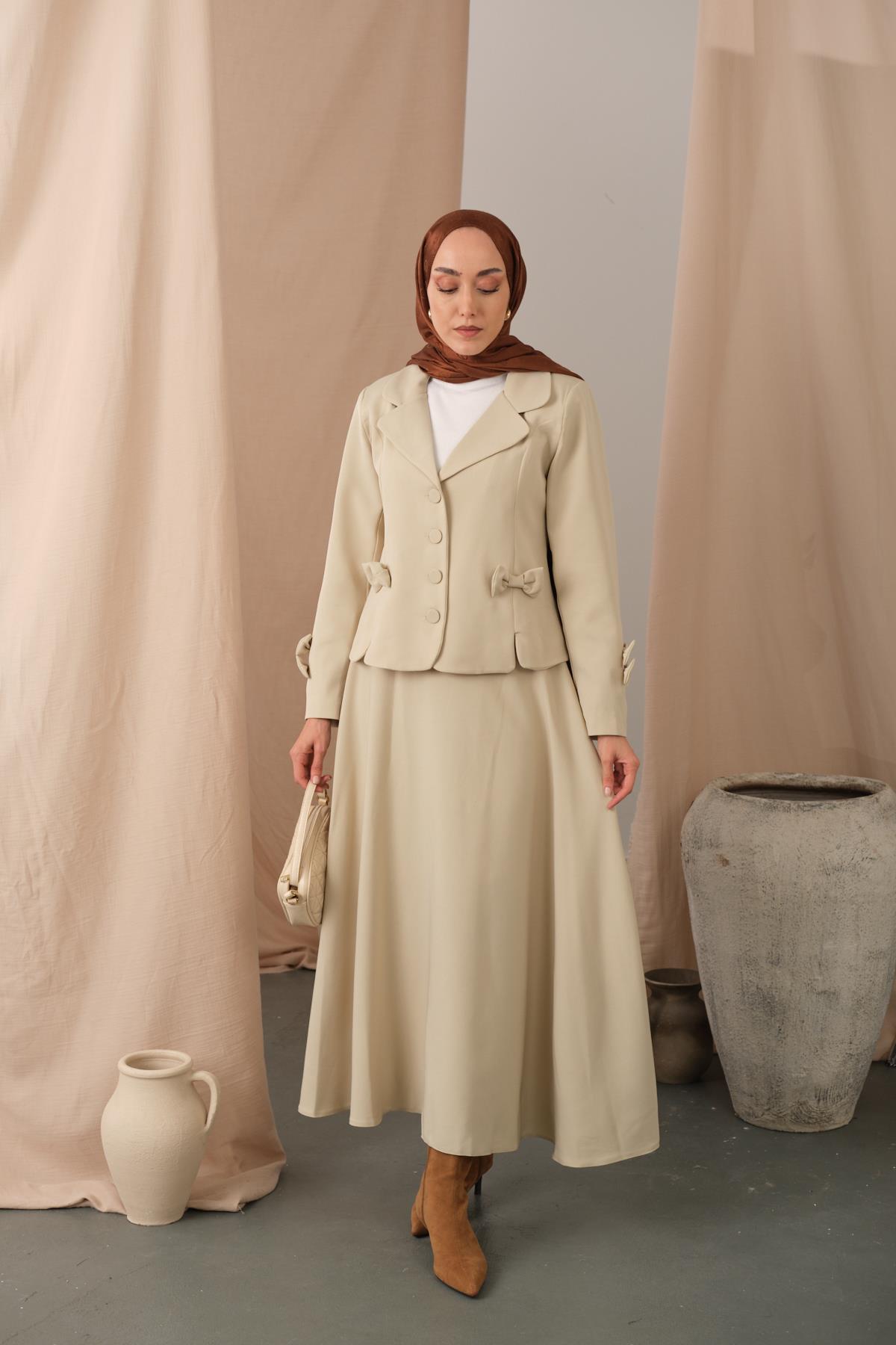 Kurdele Detaylı Takım Krem