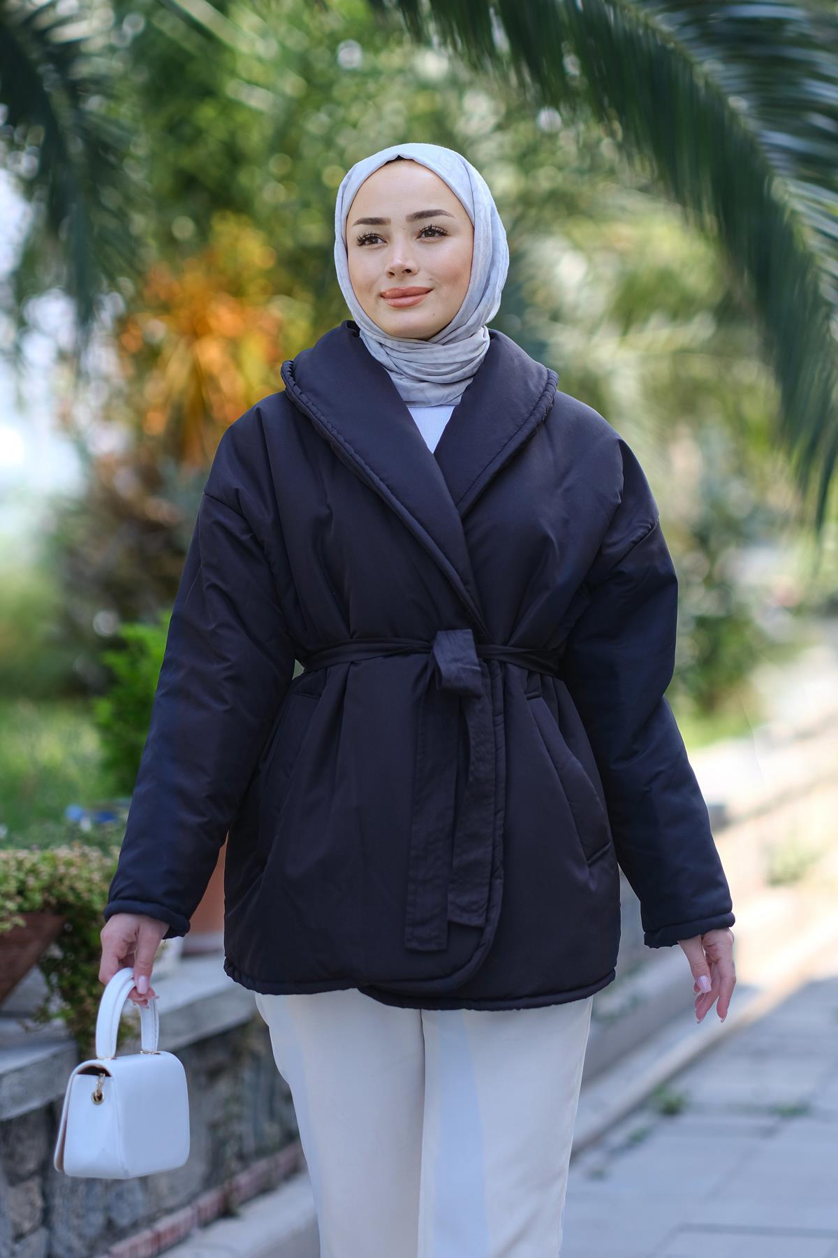 Kuşaklı Şişme Mont Siyah