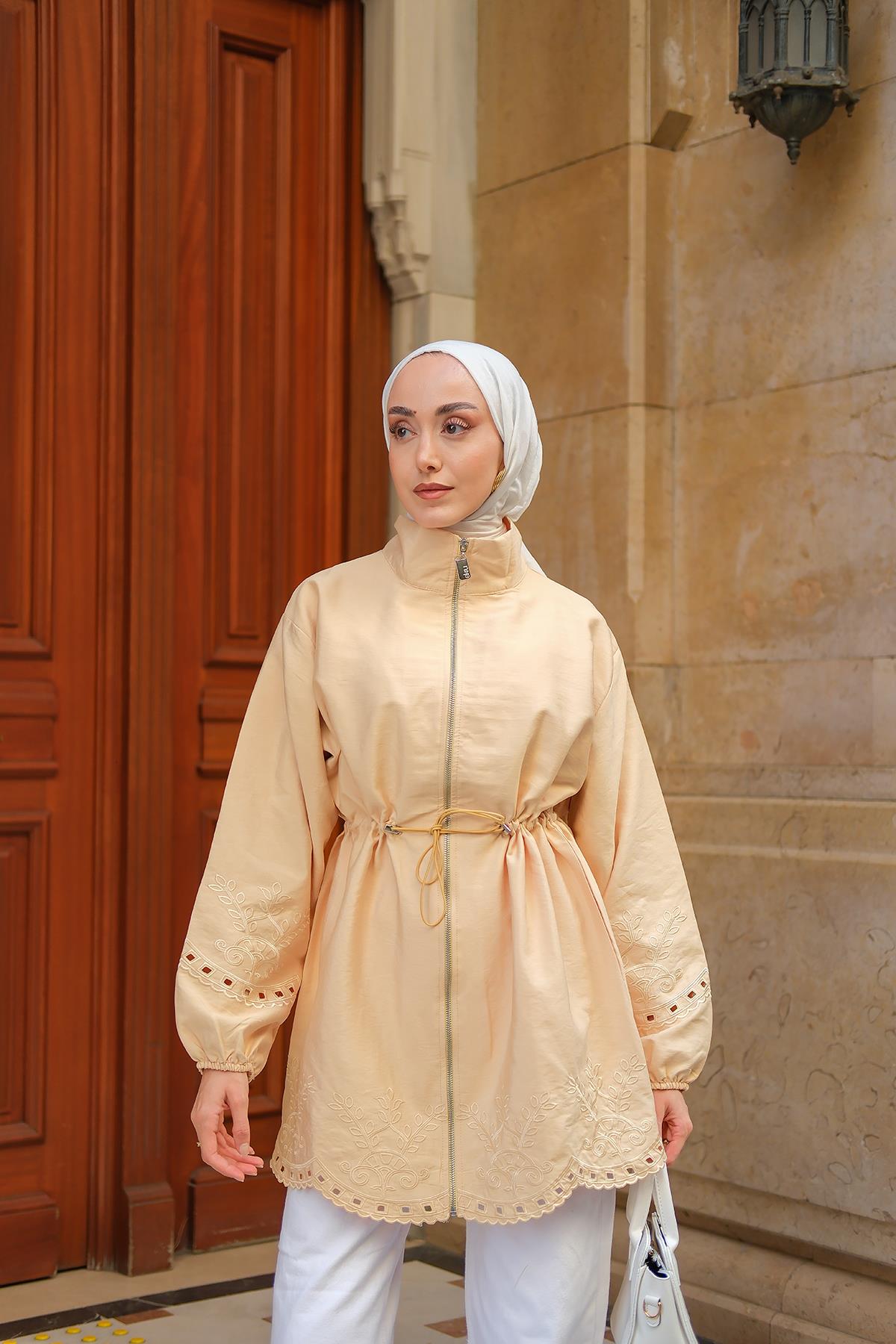 Nakış Detaylı Ceket Sarı