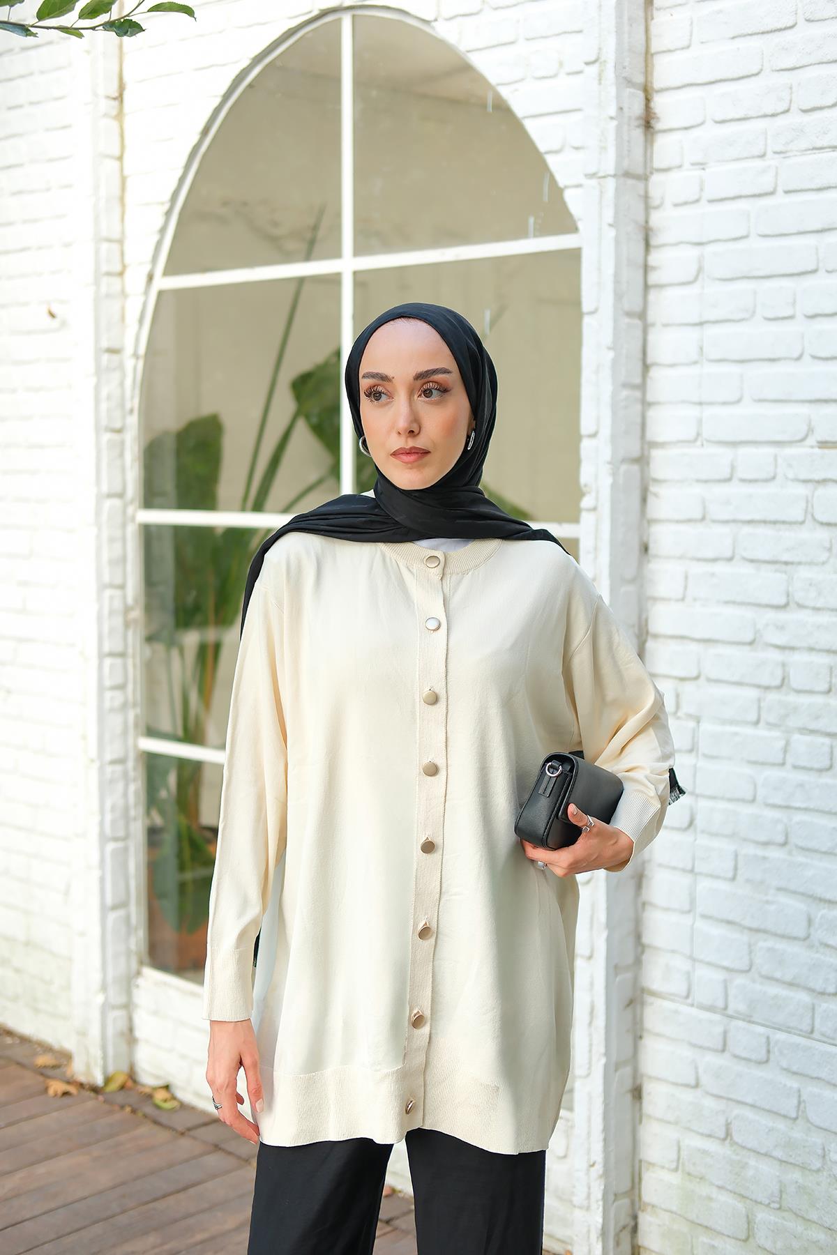 Ön Düğmeli Hırka Ekru