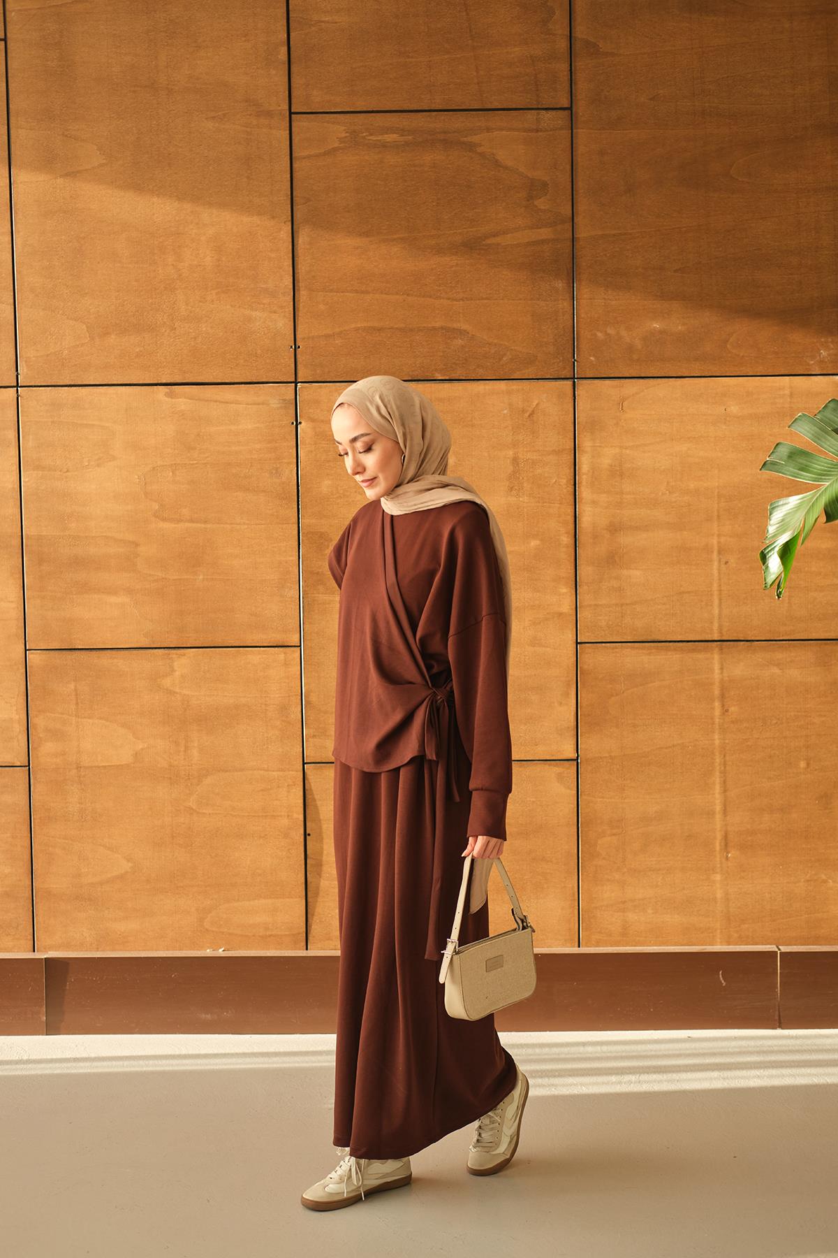 Parça Bağlamalı Elbise Kahverengi