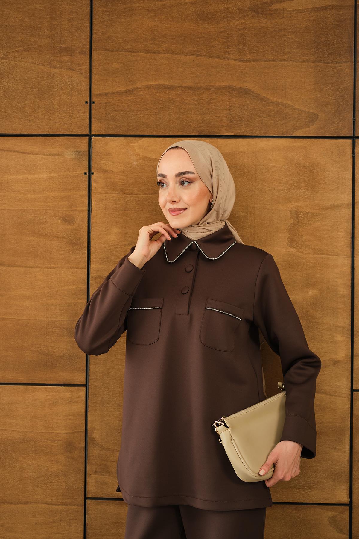 Taş Detay Cepli Takım Kahverengi