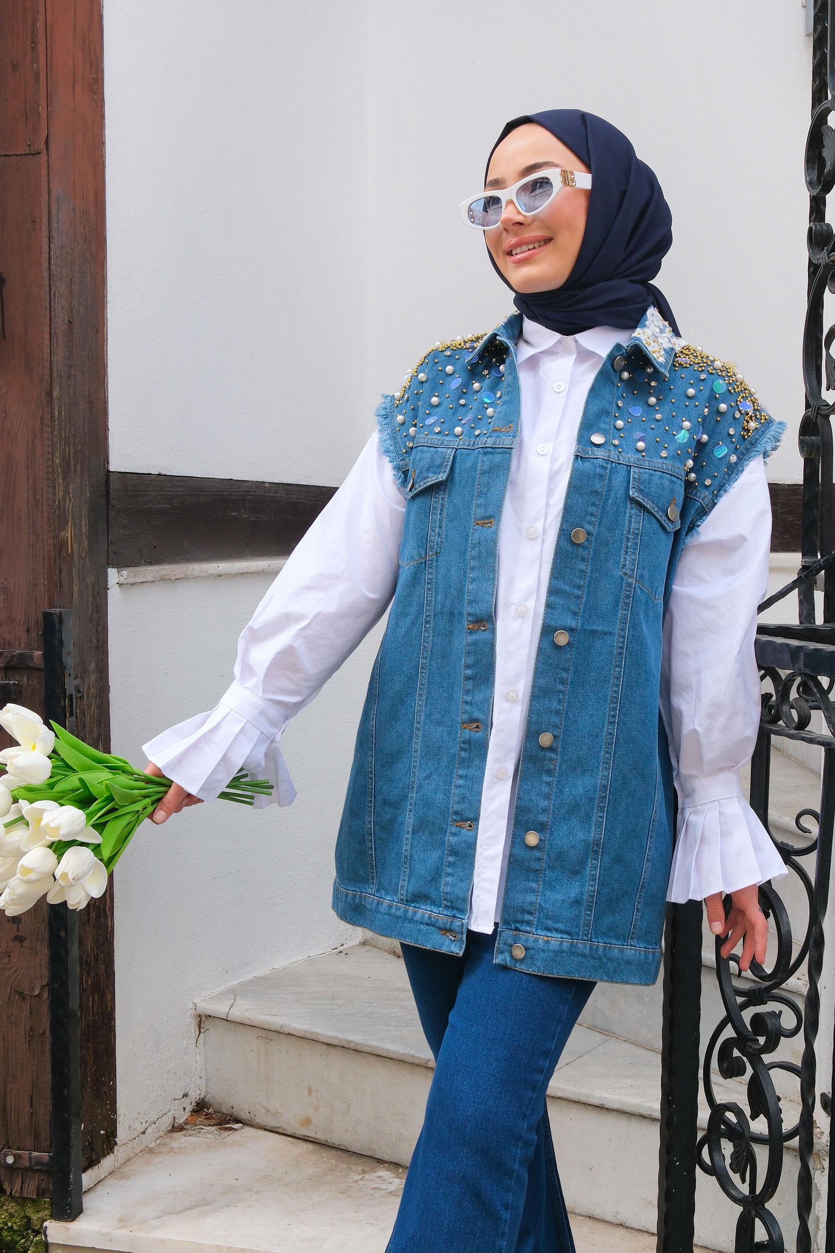 Yakası Çiçek İşlemeli Taşlı Kot Ceket Koyu Mavi