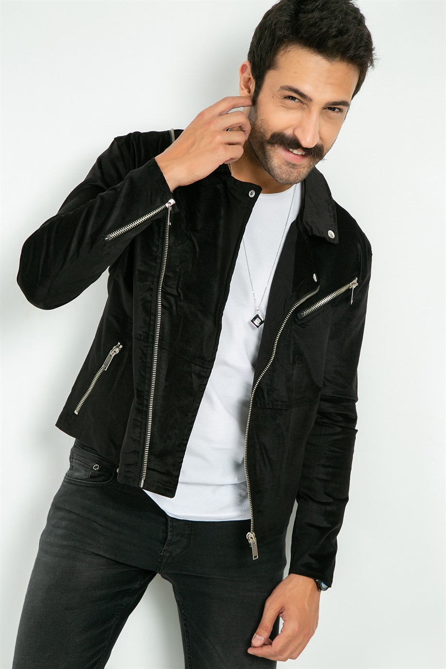 Fermuarlı Kadife Mont