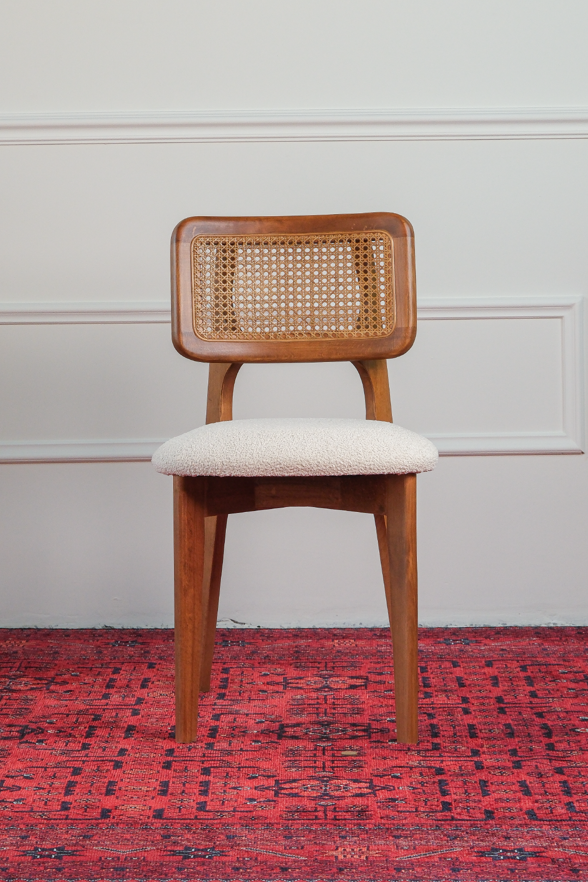 Woodenbend Mirla Ceviz  Kayın Sandalye – Hazeran Detaylı El İşçiliği