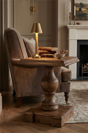 Woodenbend Bruno Masif Ladin Yan Sehpa El Yapımı Rustik Ahşap Koltuk Yanı Sehpa 51x51x65 cm | Doğal Klasik Country Dekoratif Sehpa