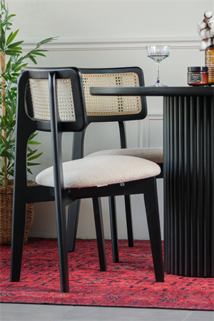 Woodenbend Mirla Siyah Kayın Sandalye – Hazeran Detaylı El İşçiliği